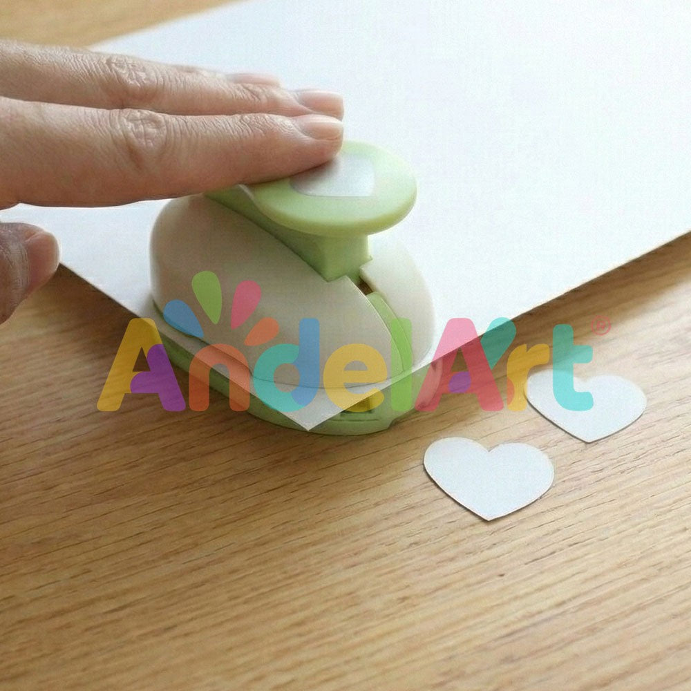 Eva Kalp Desenli Büyük Boy Şekilli Delgeç