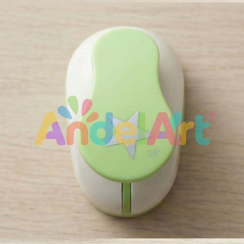 Eva Yıldız Desenli Büyük Boy Şekilli Delgeç