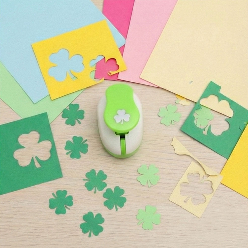 Üç Yapraklı Yonca Desenli Mini Boy Delgeç 0,7 cm